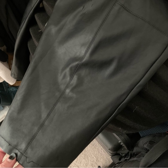 🖤 ASOS Faux Leather Pants 🖤 - Picture 5 of 11